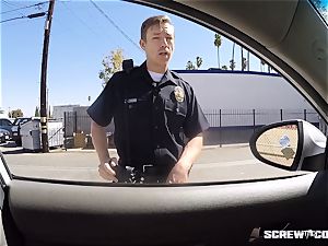 CAUGHT! dark-hued dame gets splooged blowing off a cop
