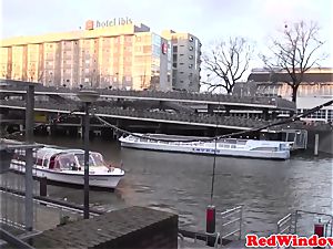 plumper amsterdam whore pounded by customer